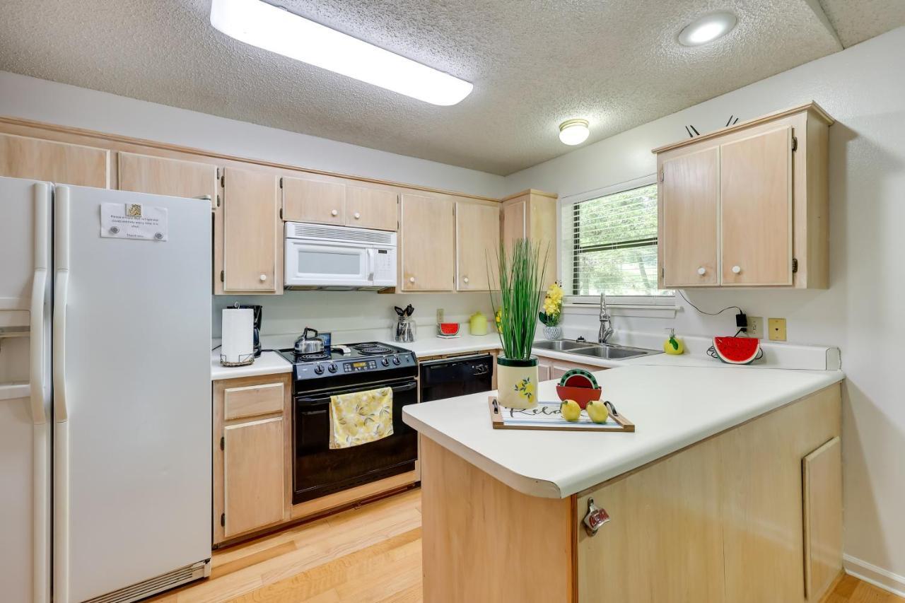 Lakefront Hot Springs Home With Furnished Deck! ภายนอก รูปภาพ